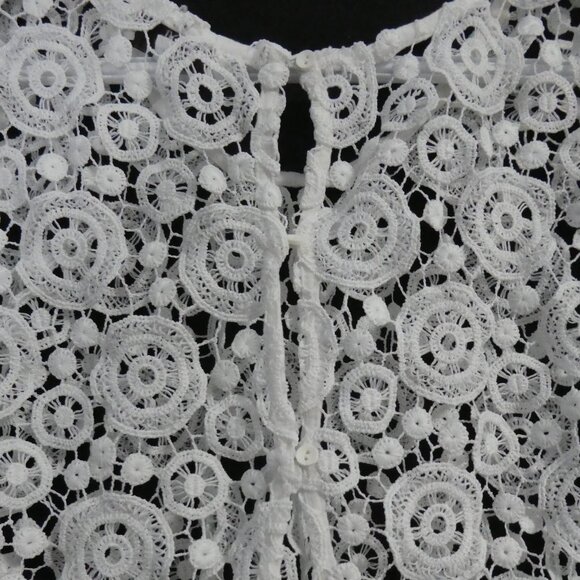NEXT | size 14 | Elegant White Lace Top with Circular Pattern - Picture 9 of 13